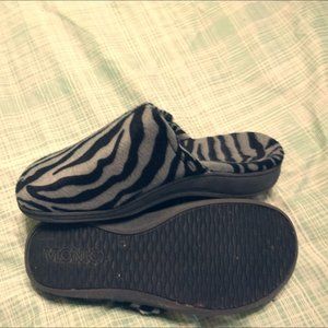 Vionic Slippers